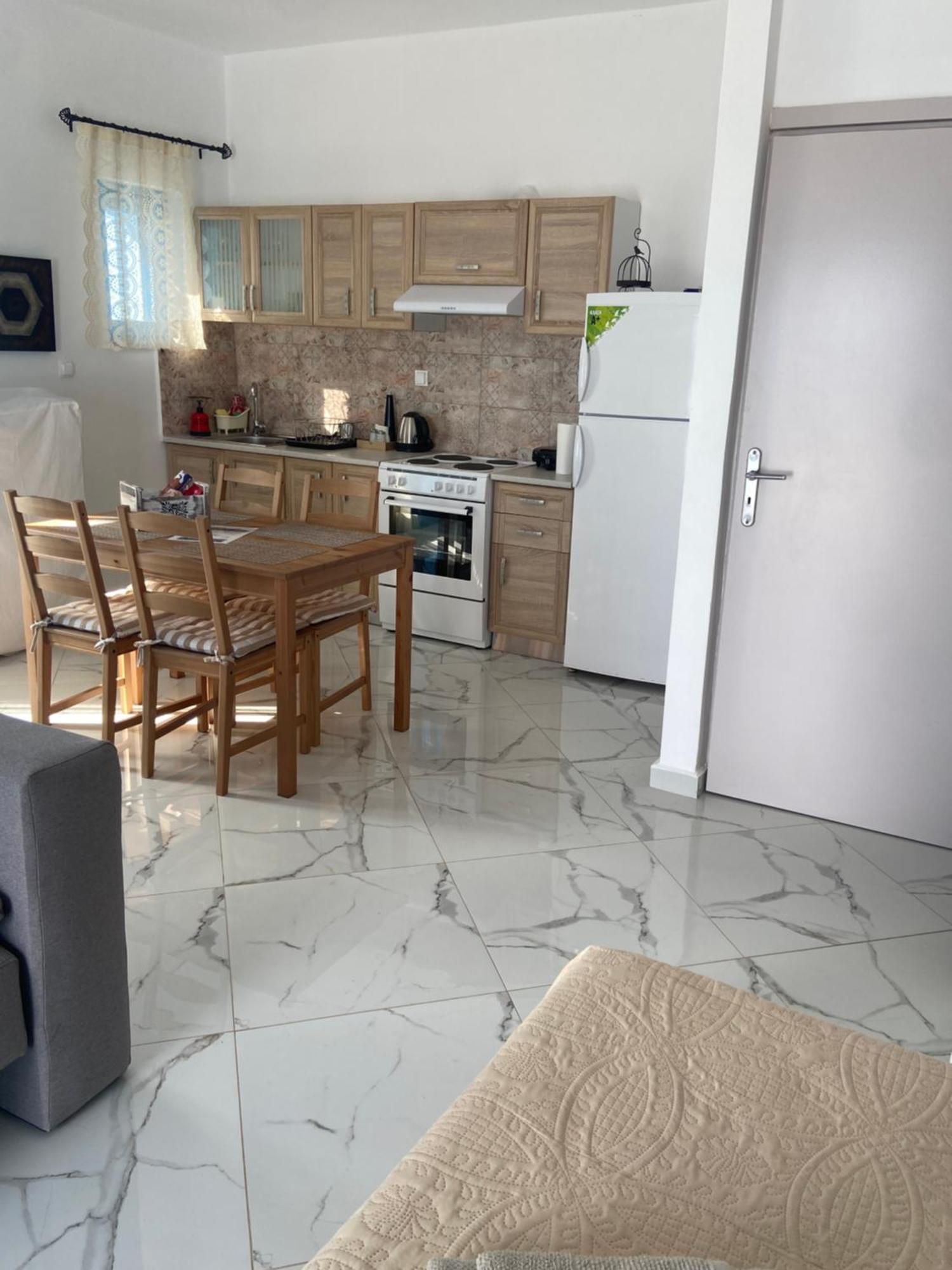 Yulie'S Orama Apartamento Areopoli Exterior foto