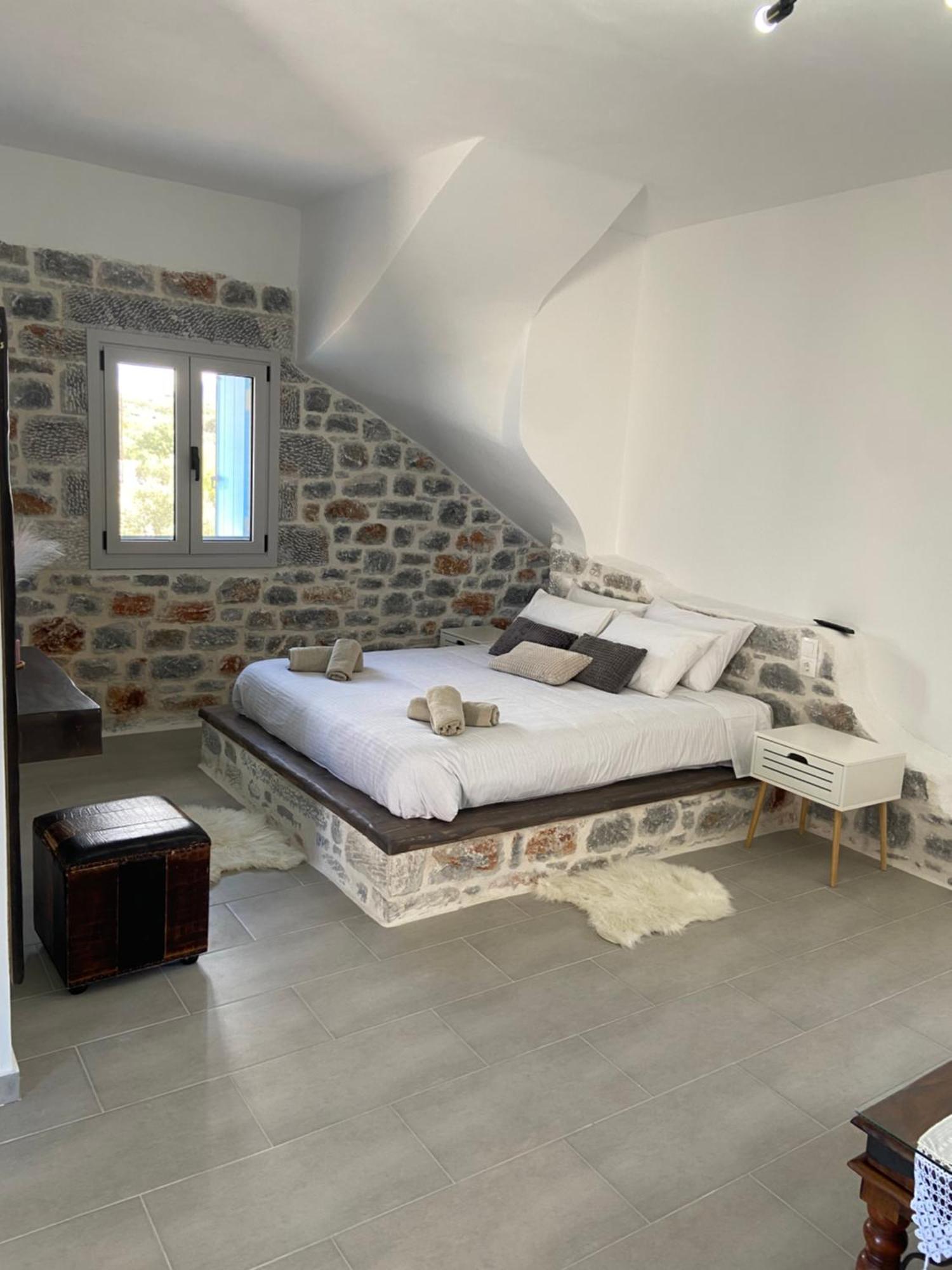 Yulie'S Orama Apartamento Areopoli Exterior foto